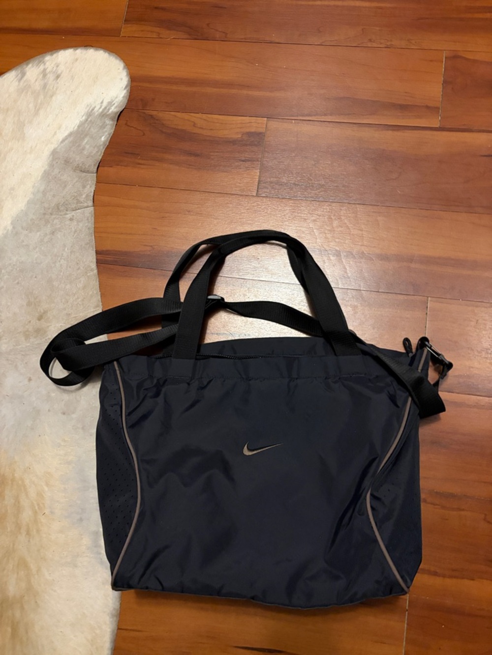 Nike Black Men's Convertible Tote & Crossbody Bag